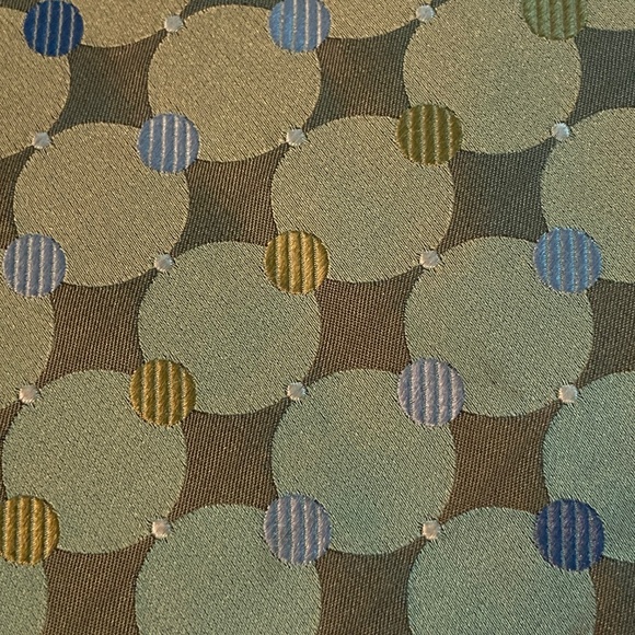 Silk Necktie Dots Green Blue Tie Formal Wedding Menswear Van Heusen 3.75" Wide - Picture 2 of 6